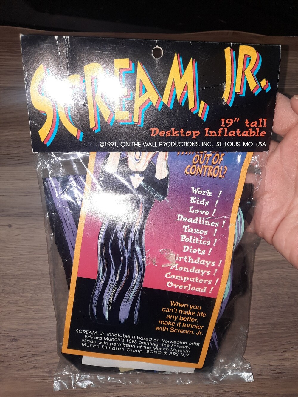 Vintage Scream Jr. Inflatable Desktop Decor